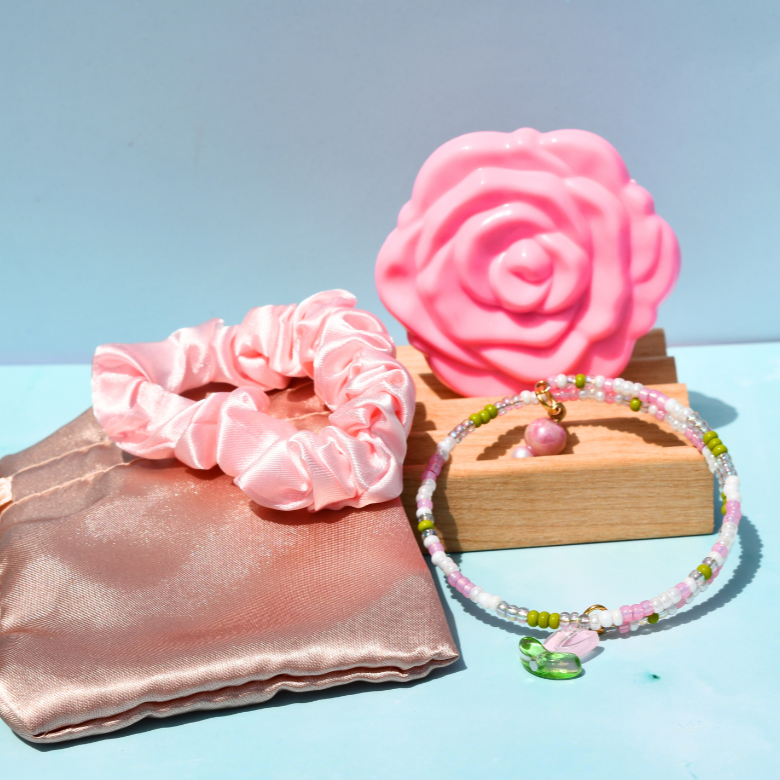 Cashmere Dreams Mother’s Day Gift Set