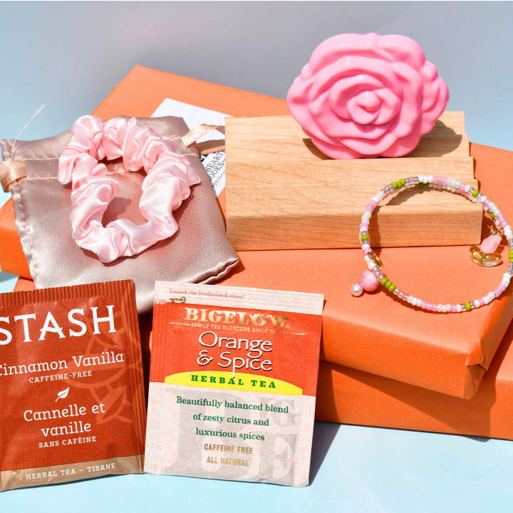Cashmere Dreams Mother’s Day Gift Set