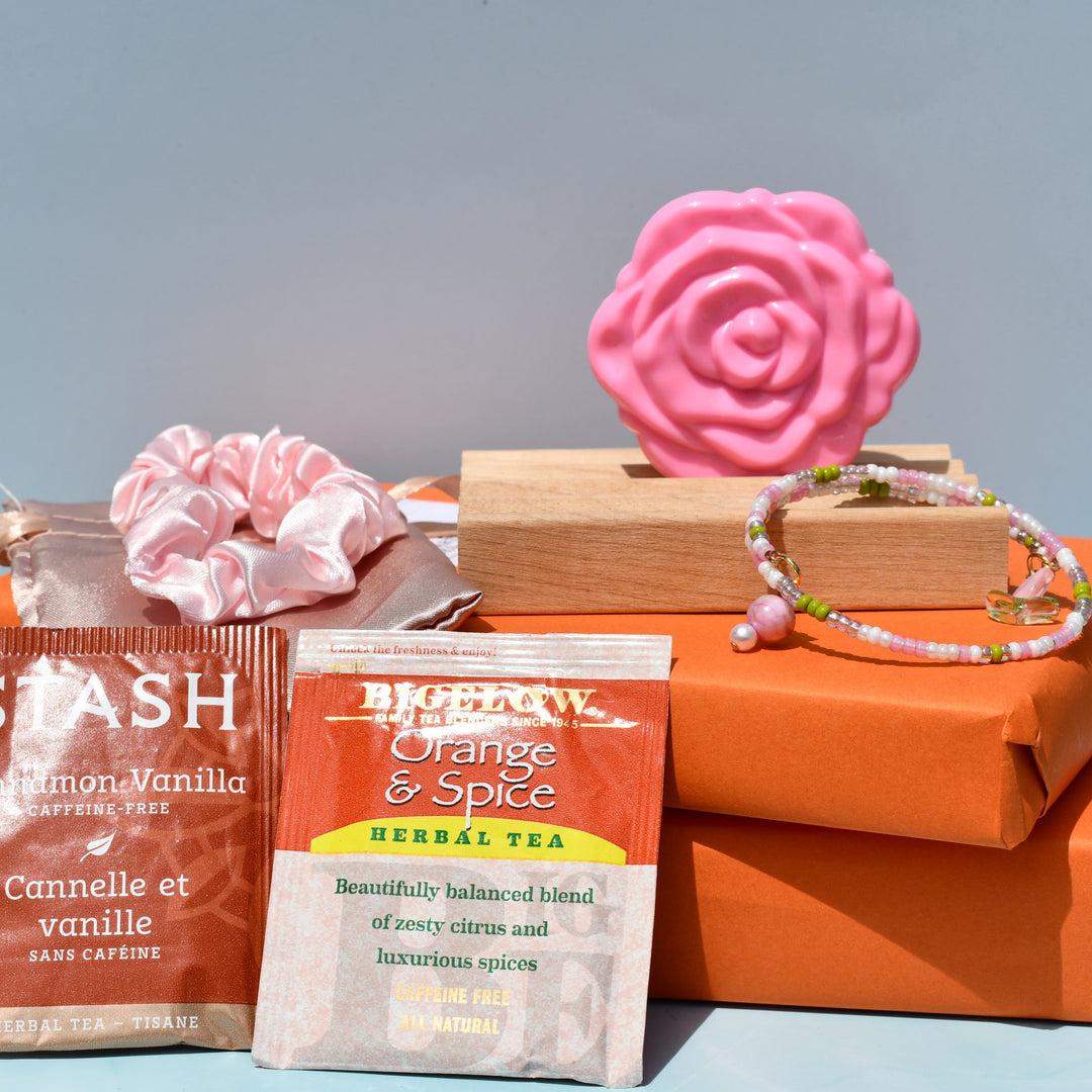 Cashmere Dreams Mother’s Day Gift Set